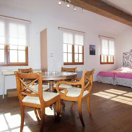 Cozy In Roussines, Dordogne 펜션 *