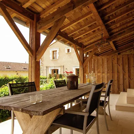 Hébergement de vacances Cozy In Roussines, Dordogne