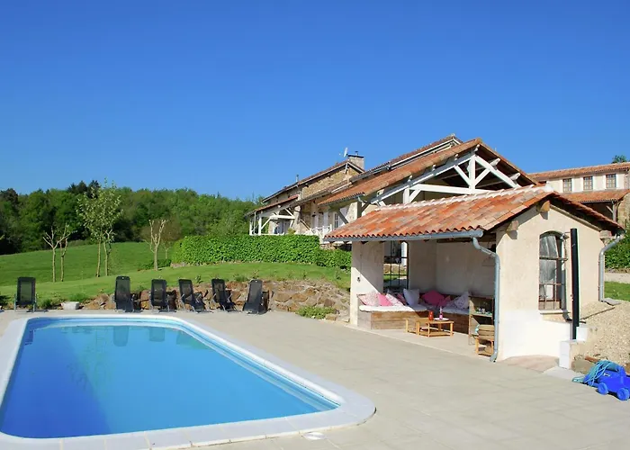 Сasa de vacaciones Cozy In Roussines, Dordogne