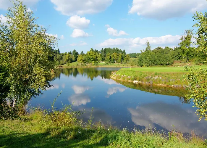 Сasa de vacaciones Cozy In Roussines, Dordogne *